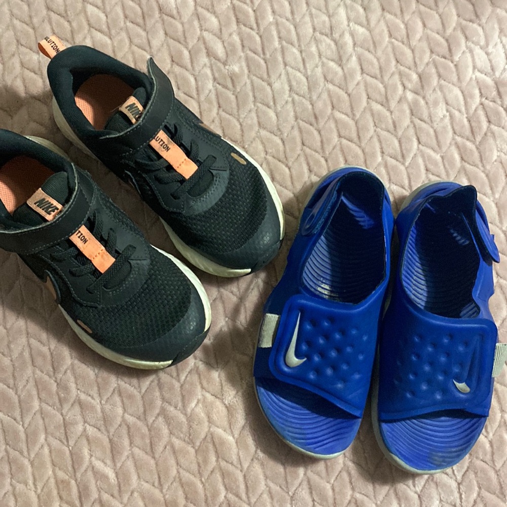 Nike shoes
